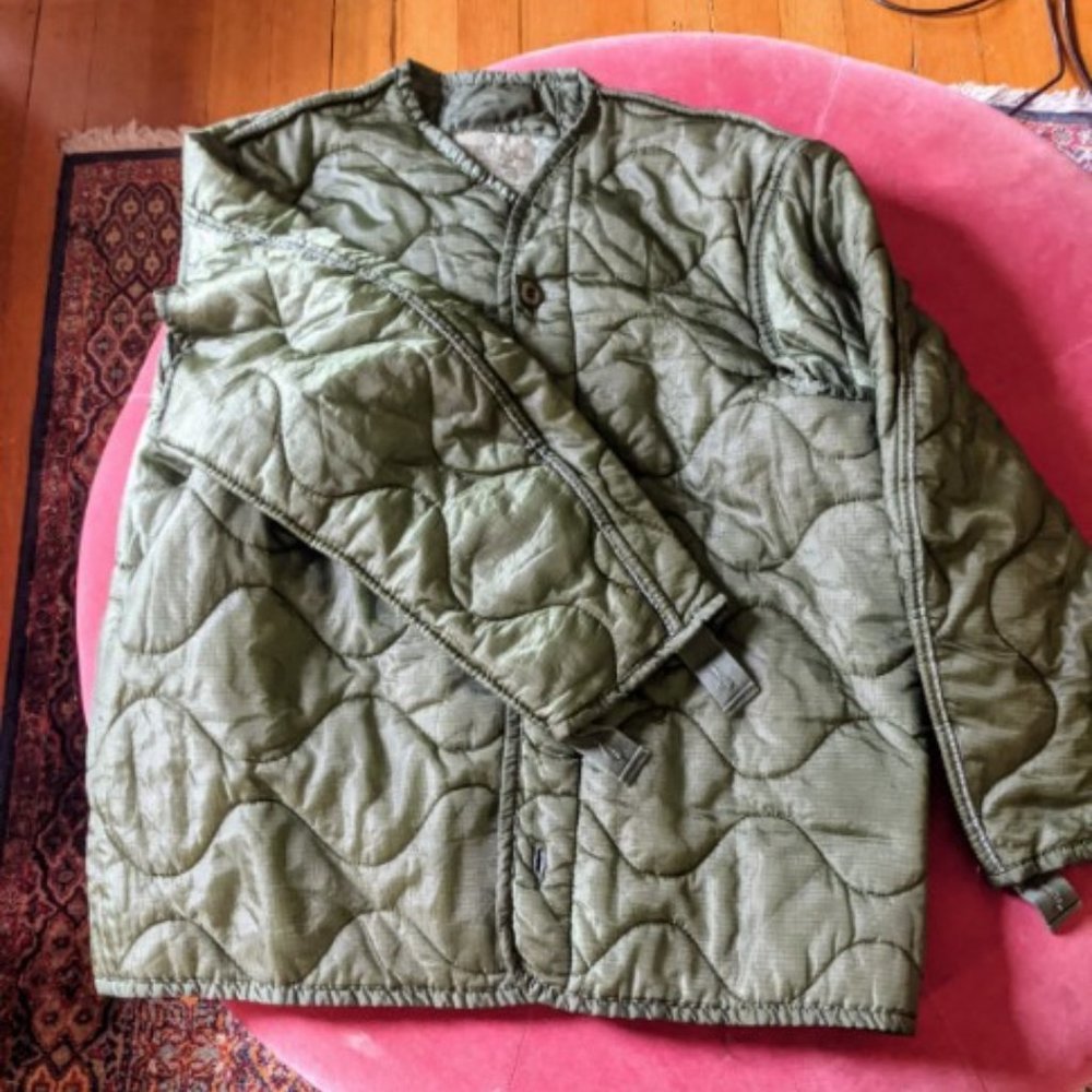 VTG Liner Pleated Military Jacket L or XL
